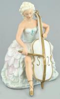 Csellózó hölgyet ábrázoló porcelán figura, jelzett (sérült) m: 23cm