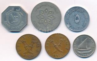 Dél-Jemen 1971-1981. 5f-100f (4xklf) + Dél-Arábia 1964. 5f-50f (2xklf) T:2-3
South Yemen 1971-1981....