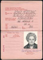 1972 Magyar Népköztársaság által kiállított piros útlevél