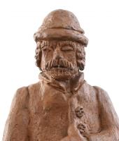 Nyergesi István (1900-1989): Munkás. Kézzel formázott agyag. Restaurált, jelzett, m:18cm