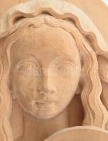 Jakab Gyula (1910-1991): Mária Jézussal, plasztikus fa fali kép, jelzett, 27×16 cm