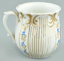 Püspökfürdői porcelán emlékbögre, kézzel festett, jelzés nélkül, kopottas, m: 9 cm