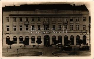 1930 Békéscsaba, Békésmegyei Kereskedelmi Bank rt., Csillag Ignác, Schröder, Szabó Albert, Gesmey Nyomda üzlete