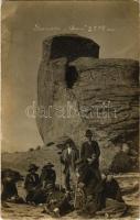 1915 Bucsecs-hegység, Butschetsch, Muntii Bucegi; Omu kirándulókkal / hiking people on the mountain. photo (fl)