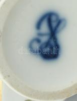 Potschappel 1872 Drezda jelzésű porcelán díszvázácska, kopott, repedt, m:12cm