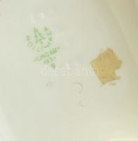 Hollóházi matyó menyecske. Kézzel festett, jelzett, kopásnyomokkal30,5 cm