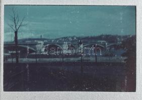 cca 1940 16 db színes diapozitív magyarországi utazás képei: Duna, BMW, tájak, stb