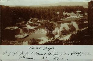 1900 Pöstyén, Pistyan, Piestany; Park részlet a Vág partján, átkelés komppal / Überfuhr und Badehäuser / Váh riverside, ferry, bathhouses. photo (szakadás / tear)