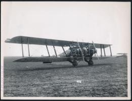 Go.1700 GOG VIII. Gotha nagybombázó repülőgép, hátoldalon feliratozott fotó, felületén törésnyomok, 18×24 cm