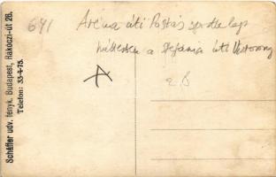 Budapest XIV. Aréna úti Postás sporttelep, háttérben a Stefánia úti víztorony, labdarúgó meccs, foci...