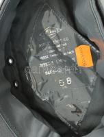 cca 1990 Bundesvehr német hegyivadász sapka, vászon, bőr, jelzett (Albert Kempf KG), 21x16 cm