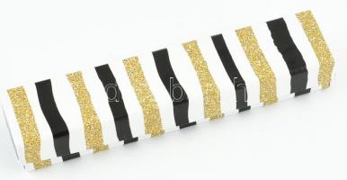 Pelikan 14 K hegyű töltőtoll, díszdobozban, jó állapotban, h: 12 cm