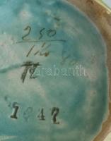 Szecessziós fajansz váza. Kézzel festett, formaszámmal jelzett apró kopással 22 cm