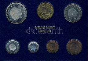 Hollandia 1980. 1c-2 1/2G 7klf db + 1db zseton, szettben T:1