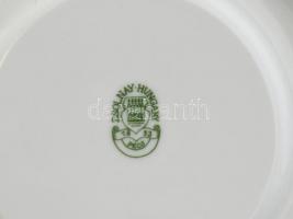 Zsolnay 6 személyes teáskészlet, aranyozott díszítéssel, kopott, jelzett