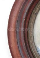 Jelzés nélkül: Ifjú hölgy portréja miniatűr. kopott keretben. Sérült. d:9cm