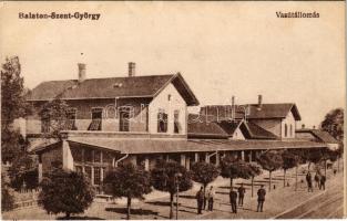 1932 Balatonszentgyörgy, vasútállomás. Vasúti levelezőlapárusítás 4370.