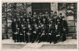 Osztrák-magyar tisztek csoportképe / Austro-Hungarian military officers. photo