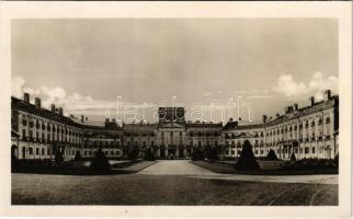 1944 Eszterháza (Fertőd), Herceg Esterházy kastély. Czillinger Horváth József kiadása. Foto Diebold