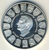 NSZK 1990. "Egyesült Németország - R. von Weizsücker" T:exPP