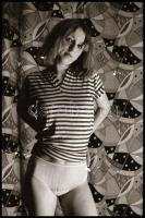 cca 1973 Szolidan erotikus felvételek, 13 db vintage NEGATÍV, 24x36 mm