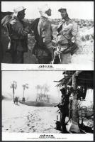 1972 ,,Oázis - szökés a légióból" című csehszlovák filmről készült 13 db produkciós filmfotó, 1...