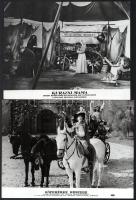 Külföldi filmek vegyes tétele, 13 db produkciós filmfotó különféle filmek egy-egy jelenetéről, 18x24...