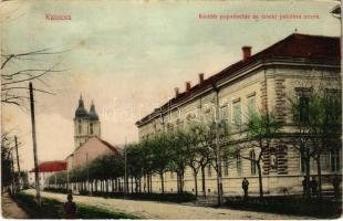 1911 Kalocsa, Kisebb papnövelde az érseki palotára nézve. Jurcsó Antal kiadása (fl)