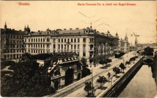 1920 Olomouc, Olmütz; Maria-Theresia-Tor u. Josef von Engel-Strasse / gate, street view (EK)