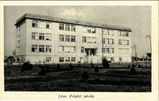 Léva, Levice; Polgári iskola. Fotó Hajdu / school