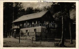 1947 Kőszeg, Hörmann-forrási menedékház a kőszegi hegységben. Csendes Vilmos felvétele. Kiadja a Magyarországi Kárpát Egyesület Írottkő Osztálya (EK)