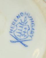 Herendi Viktória mintás porcelán mini amfóra, kézzel festett, jelzett, kis kopásnyomokkal, m: 11 cm