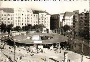 ~1960 Budapest XI. Móricz Zsigmond körtér, villamosok. Képzőművészeti Alap (EK)