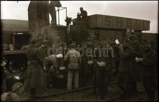 II. világháborús katonai negatívok az orosz frontról, 8 db, 6×9 cm