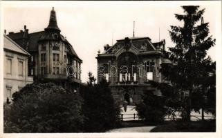 1943 Szabadka, Subotica; Városi bérpalota és úri kaszinó / palace, casino (vágott / cut)