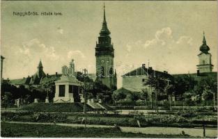 1934 Nagykőrös, Hősök tere és szobor, templomok (EK)