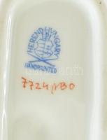 Herendi porcelán Viktória mintás leveles tálka, kézzel festett, jelzett, kis kopásnyomokkal, 14,5×8 ...