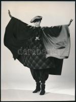 cca 1960-1980 Divatfotók, 4 db, 24×18 cm