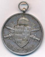1939-1945. "Magyar Nagy Ezüst Vitézségi Érem" ezüstözött bronz kitüntetés, fémjel nélkül. ...