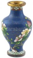 Kínai rekeszzománc (cloisonne) kis váza, apró kopásnyomokkal, m: 11 cm