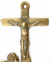 Régi öntött bronz, fali szenteltvíztartó, angyalok őrzik Jézust a kereszten motívummal, kopott, jelz...