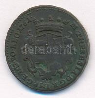 1761. Rézdénár "Mária Terézia" nyitott korona T:2-
Huszár: 1755., Unger III.: 1277