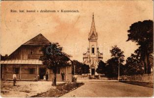 Kozma, Kuzmice (Tőketerebes, Trebisov); Rim. kat. kostol s druzstvom / római katolikus templom és szövetkezeti üzlet / church and shop (EK)
