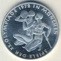 NSZK 1972G 10M Ag "Olimpia-játékosok" T:2/2+ apró ph