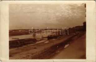 1929 Szeged, Tiszai Regdon fürdő, híd. photo (kis szakadás / small tear)