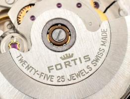 FORTIS repülős férfi karóra, automata szerkezettel, analóg kijelzős, vászonszíjjal, működik, kopott,...
