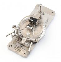 cca 1890 Carl Zeiss Jena Nr. 134 prizmás rotátor, eredeti, bársony bélésű bőr tokjában, korának megf...