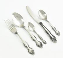 cca 1960 Ezüstözött orosz 6db villa, kanál, kés, mokkás és teás kanál, gazdagon díszítve, jelzett, s...