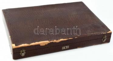 Berndorf alpakka 6 személyes evőeszköz készlet díszdobozban. Nem a saját doboza, vannak benne üres h...