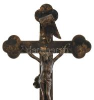 Ezüst talpú feszület, fém korpusszal. Jelzett 17 cm